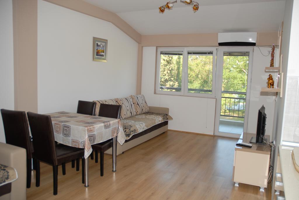 Apartments Villa Zora Dojran Room photo